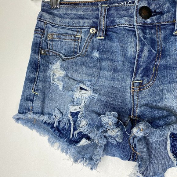American Eagle Distressed Shortie Stretch Jean Shorts AEO Denim Cutoffs  Size 0 - Picture 3 of 8